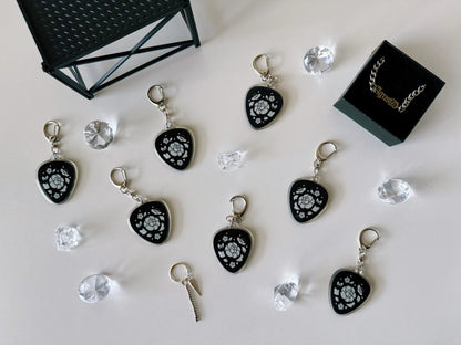 [IN STOCK - KEYCHAINS] BTS SUGA (Beech) Agust D D-Day x DREAM Guitar Pick Epoxy Acrylic Keychain