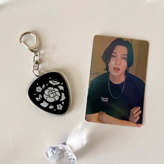 [IN STOCK - KEYCHAINS] BTS SUGA (Beech) Agust D D-Day x DREAM Guitar Pick Epoxy Acrylic Keychain