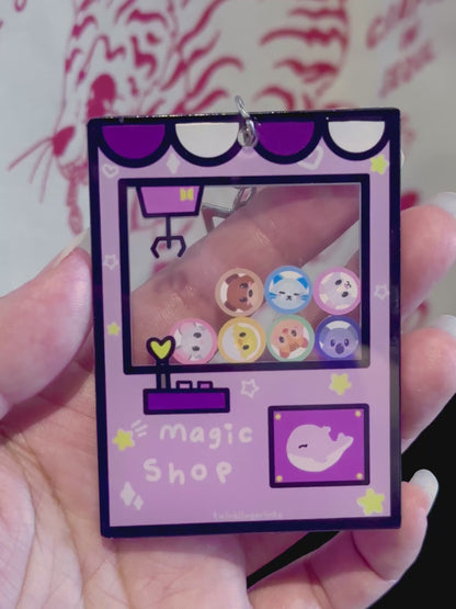 [IN STOCK - KEYCHAINS] BTS x Bangtan Buddies Claw Machine Shaker Keychain